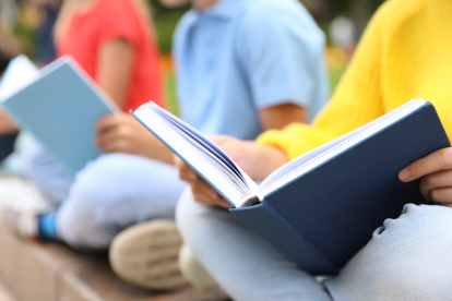 La Feria del Libro de Quito ofrecerá actividades para todo público y participación de escritores nacionales e internacionales.