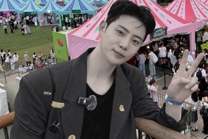 Kim Jong Suk se destacó como modelo y participó en programas de entretenimiento televisivo.