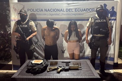La pareja fue detenida en el bloque 4 de Bastión Popular, al norte de Guayaquil.
