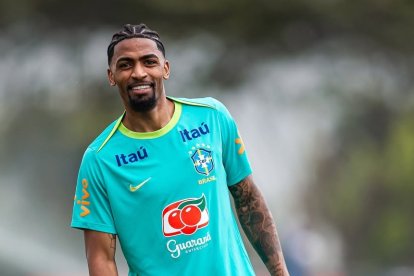 Alexsandro Ribeiro, defensa de la selección de Brasil.