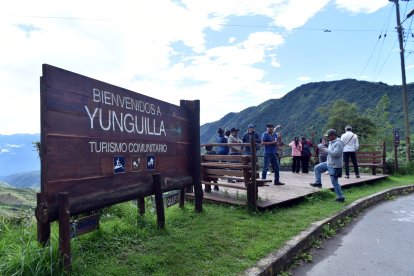 El mirador es uno de los mayores atractivos de Yunguilla. Está en constante mantenimiento.