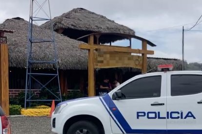 La Policía llegó al lugar para recabar indicios balísticos.