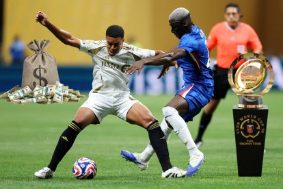 Moisés Caicedo es uno de los jugadores ecuatorianos que disputa el Mundial de Clubes 2025.