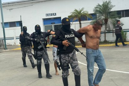 Operativo Apolo 16 dejó detenidos en Manabí.