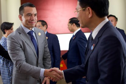 Daniel Noboa, presidente de Ecuador, participó en un panel del Foro Económico Mundial de Tianjin.