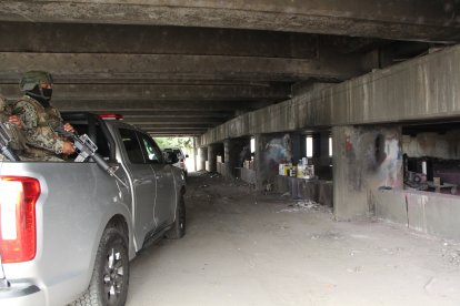 Miembros de la Policía Nacional y Fuerzas Armadas realizaron operativos en el suroeste de Guayaquil.