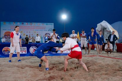 El sambo, arte marcial y deporte de combate de origen ruso, reconocido como un sistema de defensa personal sin armas, despliega su nivel en Guayaquil.