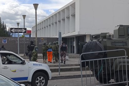 A Daniel Salcedo trataron de matarlo en la cárcel de Riobamba.