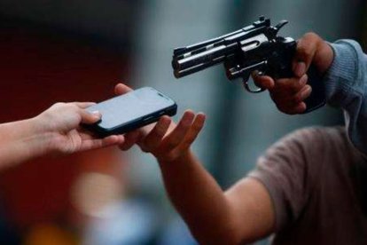 Asaltantes del transporte público en Quito son perseguidos por las autoridades