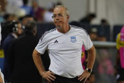 Jorge Célico dirigió a Emelec desde el inicio de la temporada 2025.