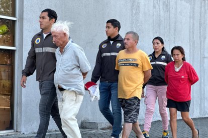 El abuelo y los padres de la menor fueron aprehendidos en flagrancia.
