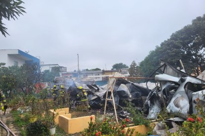 Bomberos atendieron la emergencia.