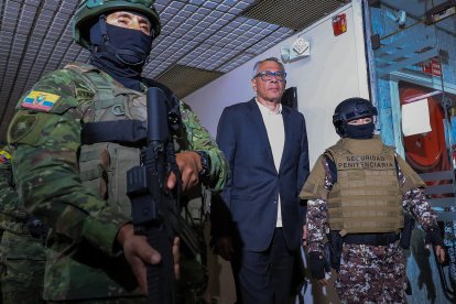 El tribunal declaró culpables a Jorge Glas y Carlos Bernal del delito de peculado.