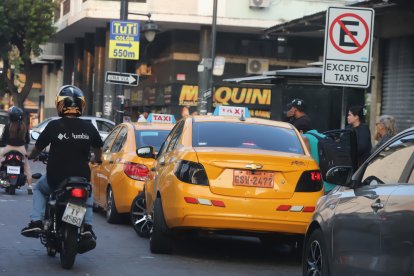 Los transportistas continúan con temor a causa de los panfletos. El último apareció hace una semana.