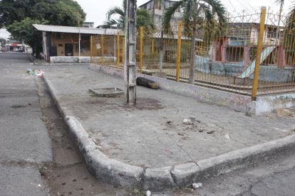 Este miércoles, en el sitio en el que se produjo el suceso criminal aún había rastros del acto violento.