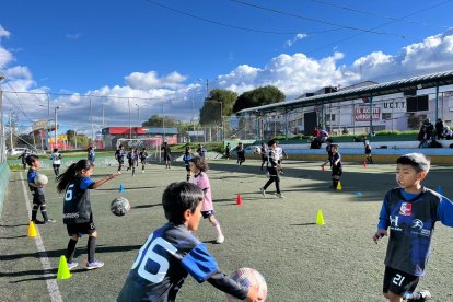 El principal requisito para ser parte de esta academia es tener las ganas de ser un futbolista destacado.