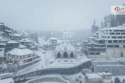 La imágen editada que confundió a usuarios en redes.