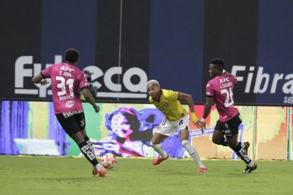 Barcelona SC visitó a Independiente del Valle en la fecha 19 de la LigaPro Ecuabet 2025.