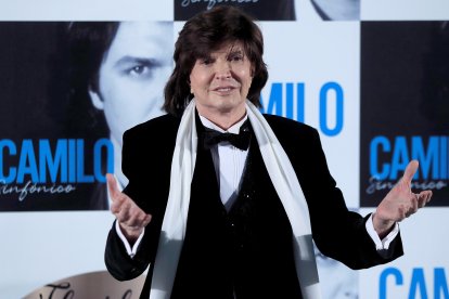 El cantante español Camilo Sesto falleció a los 72 años.
