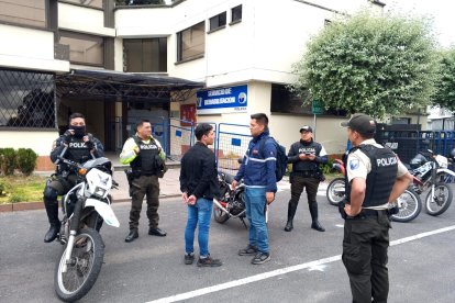 El sujeto recibió prisión preventiva por el delito de usurpación de funciones.