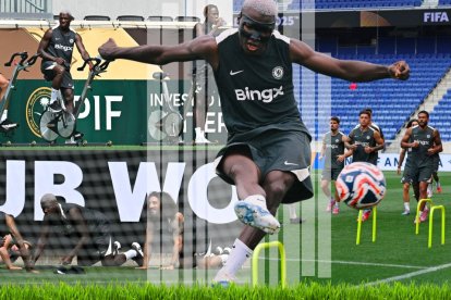 Moisés Caicedo es una de las figuras de Chelsea.