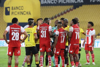 Barcelona y Técnico igualaron a 1 este 12 de julio.