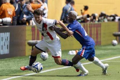 Moisés Caicedo con el Chelsea en la final del Mundial de Clubes.