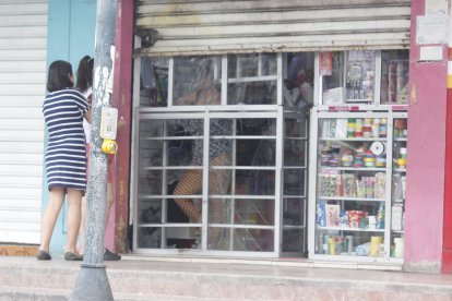 El estallido generó daños en un establecimiento comercial.