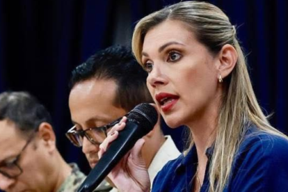 La alcaldesa de Manta, Marciana Valdivieso.