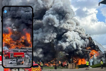 El escenario principal de Tomorrowland envuelto en llamas a dos días del inicio del festival.