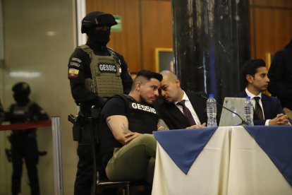 Daniel Salcedo durante su comparecencia en la comisión de fiscalización de la Asamblea Nacional de Ecuador.