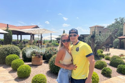 Fabiola y Charlie Weller llevan año y cuatro meses de relación amorosa.