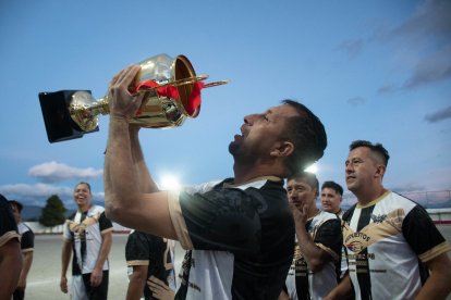 Nápoles venció por un único tanto a Unión Española en la final de categoría master.