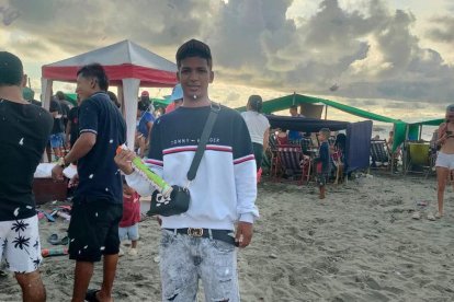 José Armando Olives Álvarez, de 18 años, uno de los dos jóvenes hallados sin vida.