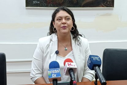Diana Guayanay, la tercera mujer en asumir la Alcaldía de Loja