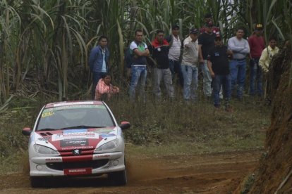 Cerca de 40 tripulaciones participaran en la edición 46 de la Vuelta Automovilística al Ecuador 2025