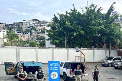 La Policía decomisó más de seis mil cervezas ilegales.