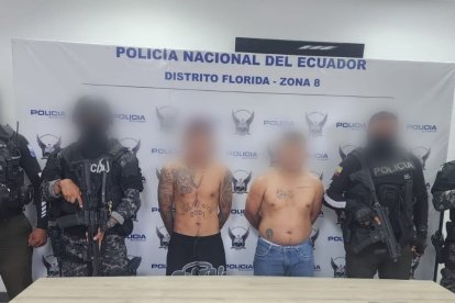 Los sujetos pretendieron huir luego de ser vistos por agentes policiales.