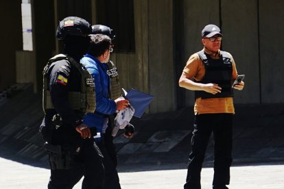 El asambleísta Santiago Díaz se sumó a la lista de procesados que llegó a la Fiscalía.