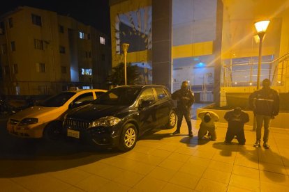Estas personas fueron detenidas por la Policía Nacional.