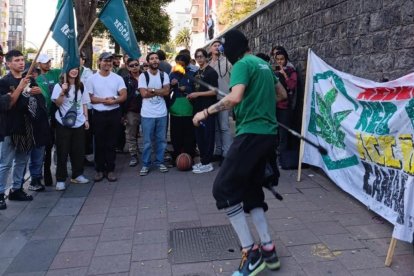 El activista fue detenido durante un plantón en el Consejo Nacional Electoral.