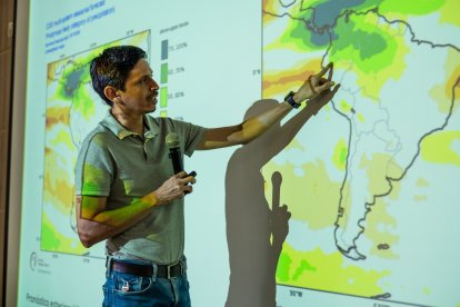 Jhonatan Cedeño, docente oceanógrafo de la Espol.