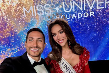 El animador Eduardo Andrade fue criticado durante su trabajo, sin embargo, conocedores de este tipo de eventos defienden su naturalidad y carisma.

AG-EXTERNOS