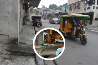 Los cuerpos fueron tapados con sábanas. Este jueves aún se encontraban gorras de las víctimas en el sitio.