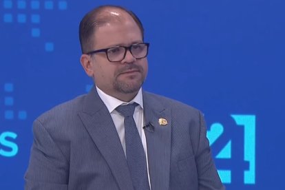 El ministro del Interior, John Reimberg, ofreció detalles sobre la situación de delincuencia organizada en Ecuador.