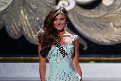 Constanza Báez, Miss Universo Ecuador 2013