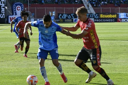 Deportivo Cuenca venció 1-0 a Macará en el primer partido en 2025.