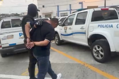 El sujeto fue llevado hacia el cuartel modelo y luego hacia la Unidad de Flagrancia.