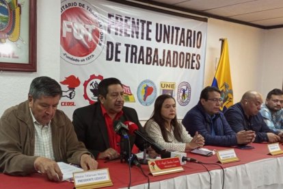 Dirigentes del FUT y organizaciones sociales convocan a marcha nacional desde Quito.