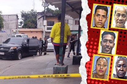 Tres miembros de una familia fueron asesinados dentro de este carro.